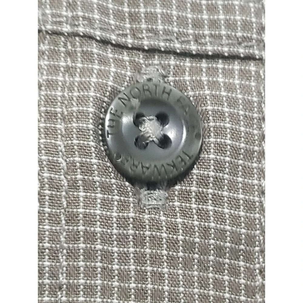 The North Face Tekware Technology Shirt Mens Medium Green Button Up Short Sleeve